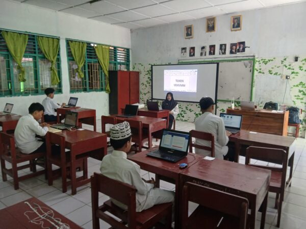 MTs DDI Al Furqan Parepare Gelar Ujian Susulan TKA bagi 6 (Enam) Siswa
